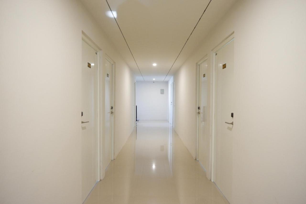 Reddoorz Plus Near Solo Baru Екстер'єр фото